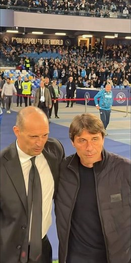 🔴⚫️L’abbraccio tra Allegri e Conte in Napoli-Milan