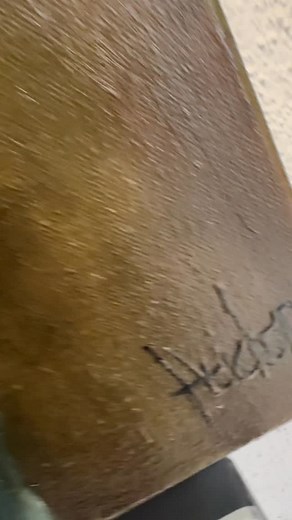 Meet “La Papillon” by Jean Jacques Hudon a piece that flutters between structure and freedom. Hudon is known for his artistic exploration of urban life, blending architectural form with human emotion. And in this piece, you can see that contrast: strong lines meet delicate flow, much like the butterfly itself grounded, yet ready to fly. Originally from La Pocatière, Quebec, Hudon’s work spans over 30 years and is collected across Canada and the U.S. He’s a master of mixed media, often combining 