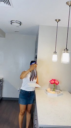 Let’s make backed fish and backed chicken wings #food #foodie #foodlover #quickmeals #foodstagram #haitian | Philo Codio