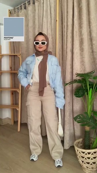 Effortless Modest Outfit Ideas with Pantone Color Inspiration