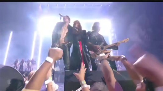 Ozzy Osbourne tribute on MTV VMA's tonight Steven Tyler Joe Perry Yungblud Nuno Bettencourt #fblifestyle #Aerosmith Aerosmith #joeperry #yungblud #ozzyosbourne | Rock N Roll Experience