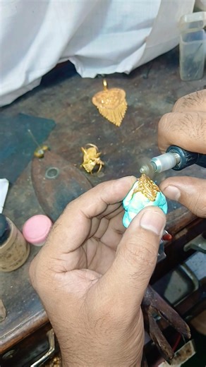 Gold Ring Cutting with Machine | Satisfying Jewelry Making #shorts