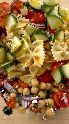 Mediterranean pasta salad 🥗☀️ Fresh, easy & delicious! #pastasalad #mediterranean