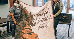 Kansas City-area artists gift quilts for kindness to nurses on frontlines