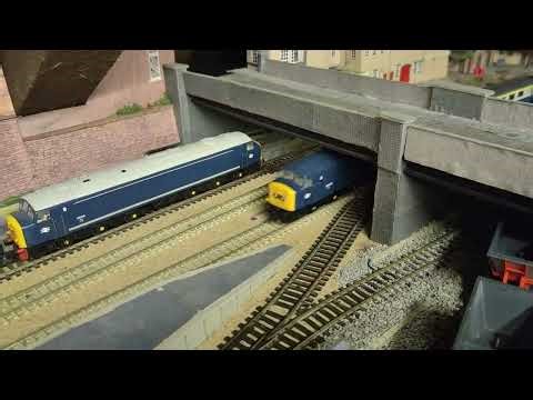 OO Gauge Model Railway 'Peaks' about