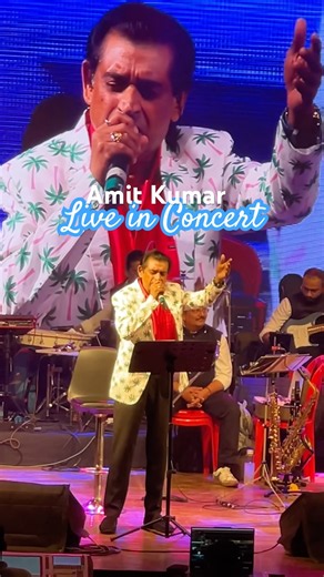 POV: Legends Sing from their hearts … Mlody gets created 🎶 Amit kumar Live in Concert