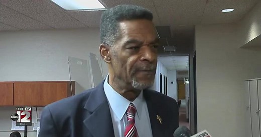 Outspoken Flint City Councilman Eric Mays dies