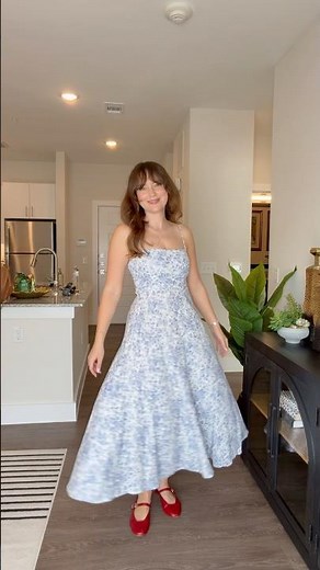 Gorgeous dress with even better, lightweight material 😍 #reformationdress #summerdresses
