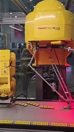 How perfectly robots work #amazingthingtechnology #robot #amazingmachinery #smart #inventiontech