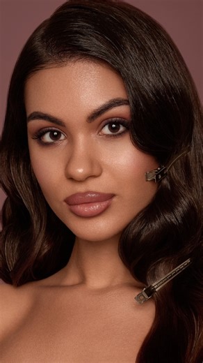 Retouching #beautyretouch #highendretouch #beforeafter #beautyphotography #beautyretouch #editing