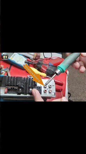 How to remove the broken pin from RCA or AUX cable.