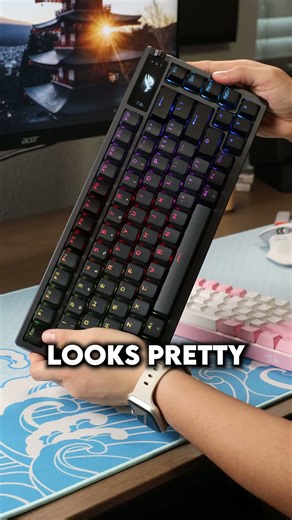 The most expensive vs the cheapest mechanical keyboard at Micro Center