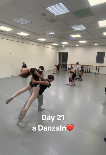 Day 21 of Dancing at DanzaIn Studio
