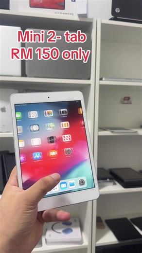 Discover the Mini 2-Tab Majestik Cake at Future Electronics