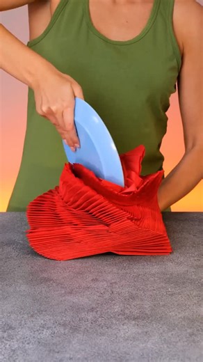 5-Minute Crafts on Instagram: "Make every dinner unforgettable with these creative ideas 🍴 #tablesettingideas #diningdecor #homeentertaining #dinnerinspo"