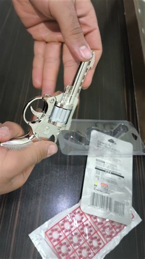 Unboxing of a metal firecracker revolver #toys #bome #unboxing #آنباکسینگ #شورت