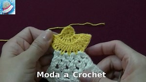 107K views · 940 reactions | ANGELITOS en tejido #crochet o #ganchillo para colgar en el arbolito de NAVIDAD. Si quieres ver la EXPLICACION escrita y el GRAFICO entra a este ENLACE ➡ https://bit.ly/2qNE2UC  Moda a Crochet | Moda a Crochet | Facebook