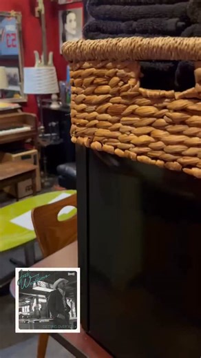 2.3K views · 289 reactions | ‘Getting Over You’ releases to the world WEDNESDAY at MIDNIGHT! Pre-save now at link in bio or comments! #newmusic #80scountry #realcountrymusic | Josh Weathers Music | Facebook