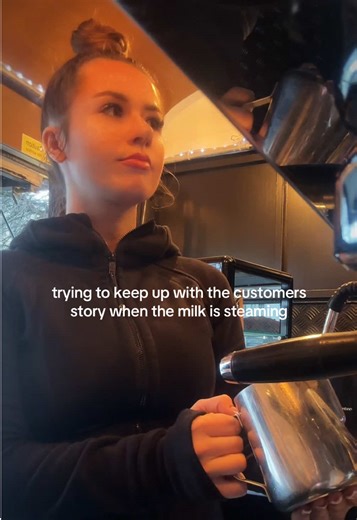trying to multitask like a professional but actually buffering😅 #manifestfuel #baristatiktok #cafepov #baristalife