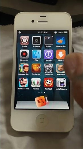 new mint iphone 4s on the collection #jailbreak #iphone4s #cydia #ios6 #shorts #tweaks #activator