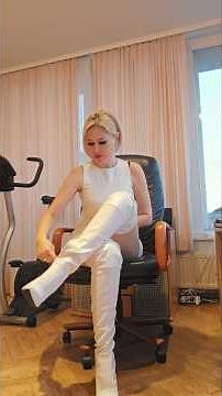 4k,Granate Travelling walking indoor, unboxing/trying on new high boots, high heels