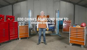 The 60 second how to guide on changing your oil with Edd China and Liqui Moly products. Check out the Liqui Moly Advantage app for an oil guide for your vehicle as well as other recommended Liqui Moly products. #techtuesday #liquimolyza #liquimolyzapassion | LIQUI MOLY