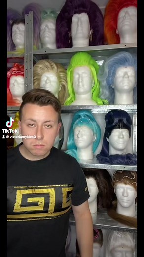 Styling a Sparkling Beehive 🧪I was staring at the green wig for ages, hating how it was styled - but not it’s FABULOUS!! Wig from Wigged Out Au(Heather - Slime Green), styled using got2bGlued Hairspray. Outfit by moi (fabric from Glitter and Dance) 🧪#dragqueen #wig #wigs #wigstyling #wigstylist #australia #hair #howto #green #neon #art #beehive #updo #hair #hairstyles #idea #creative #victoriamykles #dragracedownunder #dragqueens #dragqueensofinstagram #lgbt #gay #centralcoast | Victoria Mykle