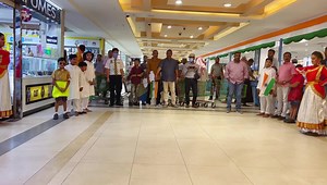 979K views · 29K reactions | DK dance world students dance performance in LULU Kuwait ❤️❤️ Thank you Lulu Management LuLu Hypermarket kuwait #IndiaUtsav #IndiaIndependenceDay2022 | Yours Family | Facebook