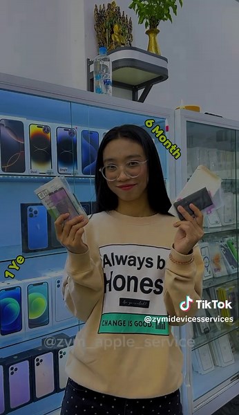 Android ဖုန်းတွေ Battery mAh 5,000 လောက်ကတော့ သနားတာပေါ့ 🤣🤣🤣 #battery #mAh #andriodvsiphone #မြန်မာtiktok😁 #myanmartiktok🇲🇲🇲🇲