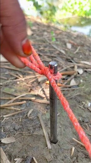 Ultimate Rope Tension Knot Between Two Posts | Strong & Secure Outdoor Tie Method 🔥