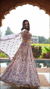 Pratha wedding collection celebrates every bride’s story with jewelry that bridges timeless traditions and modern elegance. From heritage designs to versatile pieces, it’s crafted to make your moment unforgettable. Visit your nearest PNG Jewellers store now! #pngjewellers #PrathaCollection #indianbrides #bridesofmaharashtra | PNG Jewellers