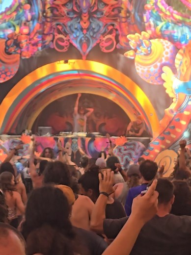 Cherished Summer Memories: Nitzhonot and Goa Trance Vibes