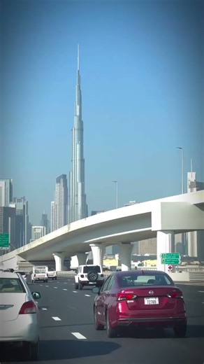 Dubai Road ❤👌#trending #trendingshorts #shotsfeed #dubailife #viralvideo #song #bollywood #hindisong