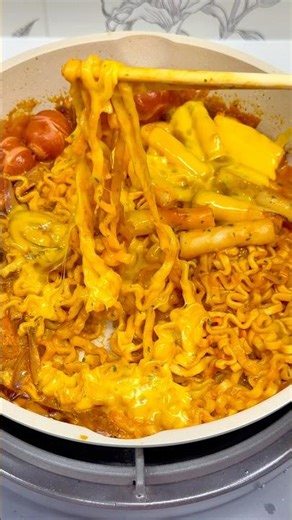 Cheese Bludak Ramen #asmr #noodles #foodie #spicynoodlesoup