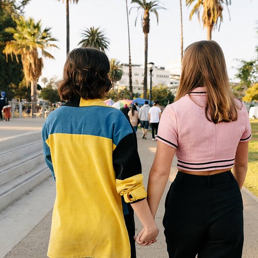 What Does 'Sapphic' Mean? The Term Has Made a Resurgence