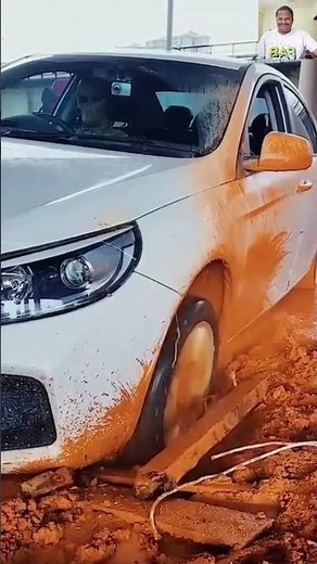 car gets stuck in the mud!try this trick
