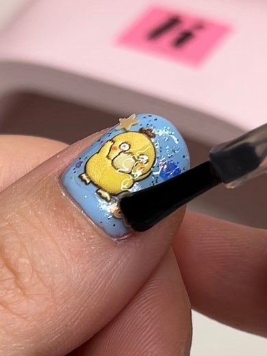 Techniques de manucure pour ongles courts