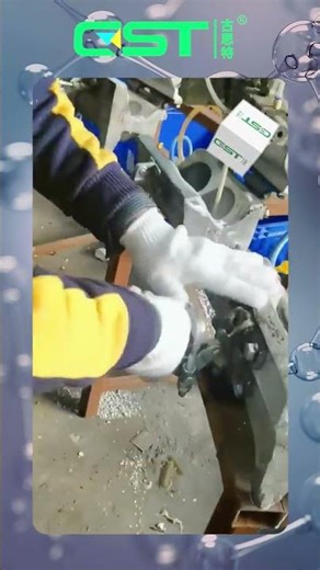 How High Resilience Polyurethane Makes Pro Boxing Gloves | PU Foam Manufacturing Process