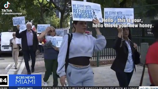 vi este tiktok con aliens y se me erizo la piel, esto es de lo que habla la música de bangtan