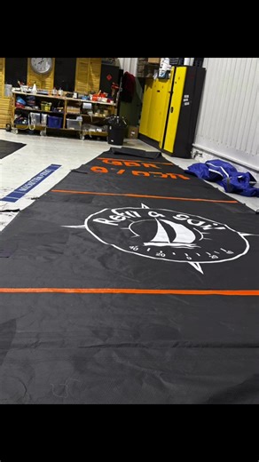 Last week the Ocean Art team were sail branding for George The Solent Boat Butler and making his Main and Jib stand out with these striking orange draft stripes making the logo Refit and Sail pop! With 23k followers you can view Georges progress of his sails on his youtube channel The Solent Boat Butler ⛵️ 🍊 🎨 #thesolentboatbutler #Sailing #sailinglife #sailrefit #boatrefit #sailingart #art #worldwide | Ocean Art