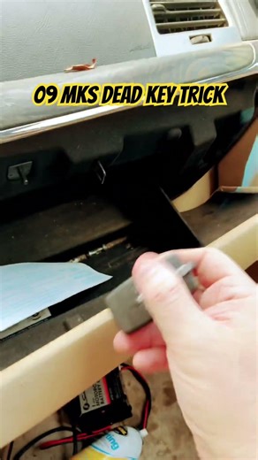 Ford dead key fob trick #shortvideo #automobile #diy