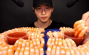 【大吃一斤 - 韩版吴京 Zach Choi】 - kroger 餐馆 100只鸡尾酒虾 - 8分钟挑战