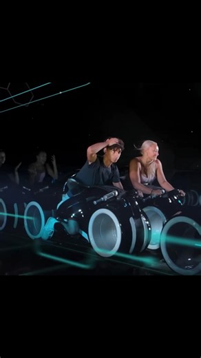 Sin city mogged tron #fyp #tron #disneyworld #mog #d2summit | TRON Disney World