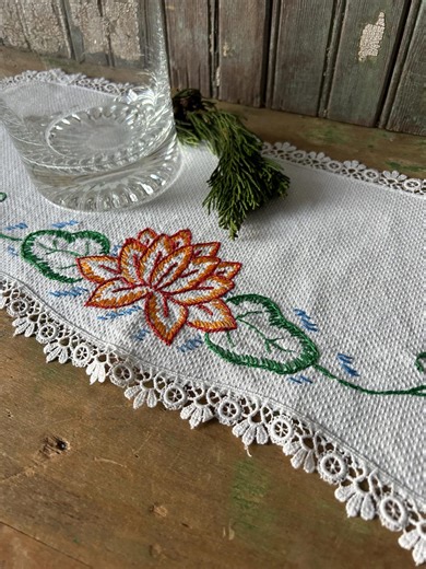 Vintage Handmade Doily, Embroidered Water Lily, Dresser Scarf - Etsy