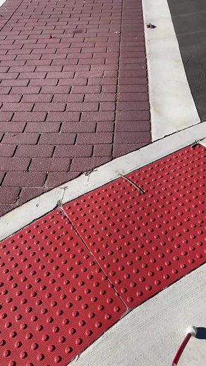 Navigating Crosswalks and Intersections with a White Cane