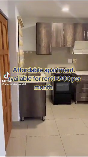 Clean and Affordable Rooms Available in Pretoria 📍 Pretoria Central | Sunnyside | Arcadia l Capital Park 🛏️ Half Rooms 🛏️ Standard Rooms 🛏️ Big Rooms 💸 From R2,000/month 💧 Prepaid utilities 🧼 Weekly cleaning 📞 WhatsApp or Call: 061 651 4802