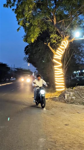 𝐍𝐀𝐑𝐍𝐀𝐔𝐋 𝐂𝐈𝐓𝐘 ⚡️ on Instagram: "इलेक्ट्रिक बाइक क्यो ख़रीदे विडियो पूरा देखे और जाने फायदे 😱… Revolt अब आपके अपने शहर नारनौल में 😱🔥.. • • • • Indian’s No.1 Electric Bike Booking Open :- 📞 8447800488 • • Revolt Bike Features ⚡️ 🌟Sound Mode ✅ Gear System ✅Eco , Sports, City ✅Part Of Rattan India 🇮🇳 ✅ Three Models Available 🌟RV 1+ 🌟Rv - 400 ✅ Coast Of Ownership & Saving Money 💰 ✅ Easy Charging System ✅ Payload Capacity Add:- 📍344F+W59, Narnaul - Rewari Road Kailash Nagar, Narna