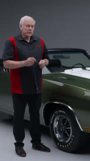 Rarer than hens' teeth! This 1970 Chevrolet Chevelle LS6 convertible is a true LS6 authenticated by Jerry MacNeish. This LS6 has its original matching-numbers, born-with LS6 454/450hp V8 engine, Muncie 4-speed manual transmission and 12-bolt posi-traction rear end. Selling with No Reserve, January 20-28 at WestWorld of Scottsdale. Learn More: bit.ly/SD24FB-1970ChevroletChevelleLS6 | Barrett-Jackson