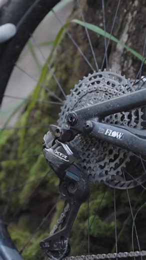 77K views · 592 reactions | A few months on from the Di2Tsunami, we’re keen to hear your thoughts! We’d been waiting a long time for a Shimano XTR Di2 wireless electronic groupset, seven years to be exact. Was it enough to dethrone SRAM, or is it too little, too late? Let us know! If you’re keen to see what Wil thought after testing it for seven months, check out the link in the comments  | Flow Mountain Bike | Facebook