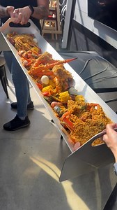 Can you finish all this in an hour 👀 @infernoseafoodboil | Raina Huang